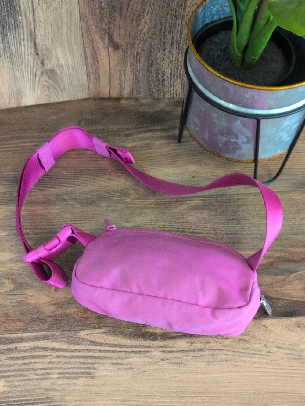 lululemon athletica Everywhere Pink Belt Bag Fanny Pack      C216